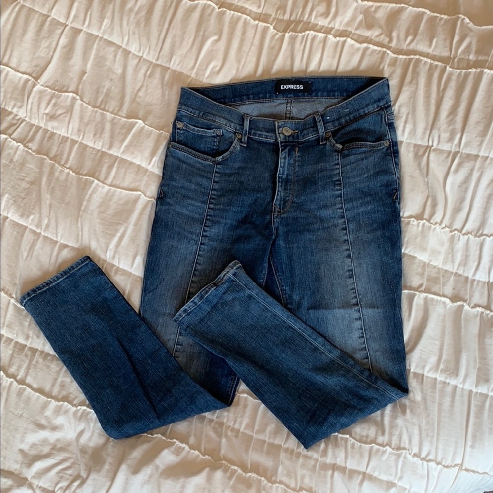 Express 7/8 Jeans